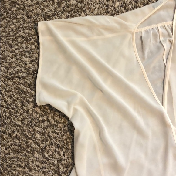 Cream Kimono - Picture 3 of 4